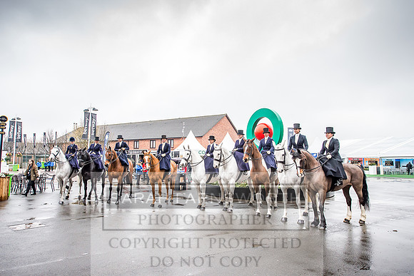 Side Saddle at Aintree 2018-43