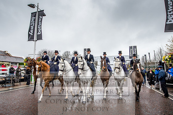 Side Saddle at Aintree 2018-69