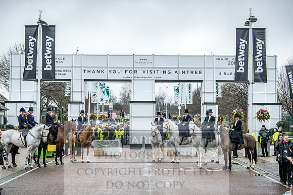 Side Saddle at Aintree 2018-59