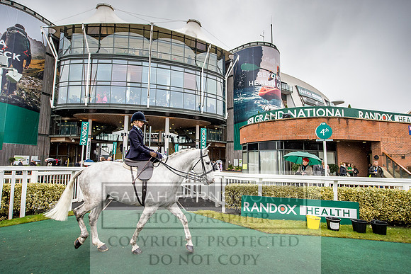 Side Saddle at Aintree 2018-103