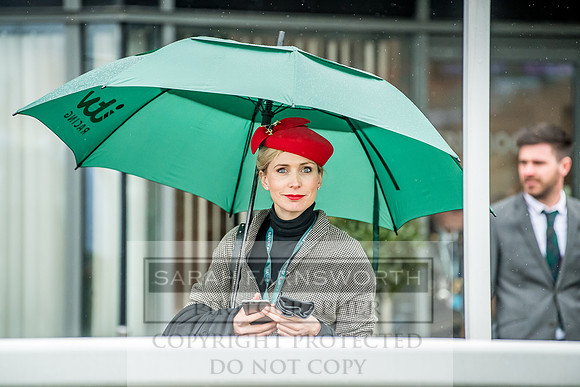 Side Saddle at Aintree 2018-99