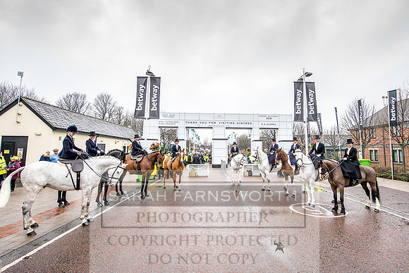 Side Saddle at Aintree 2018-57