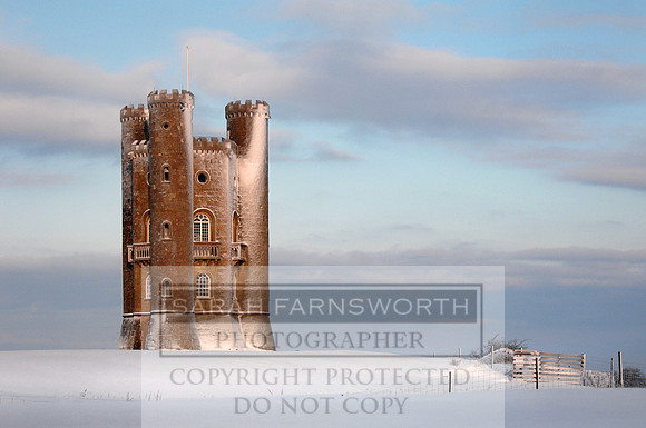 Broadway tower 01