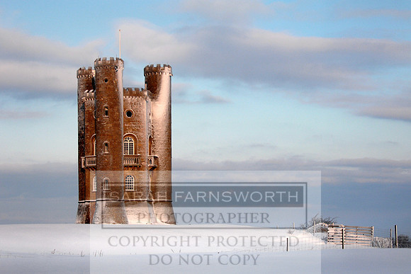 Broadway tower 01
