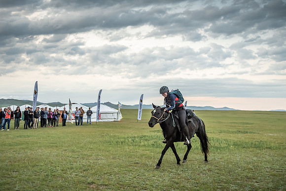 MD19 Race Day 8-242