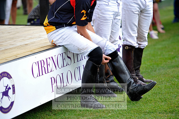 Cirencester Polo CF3 1671